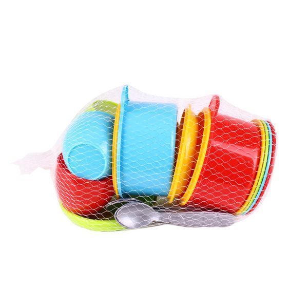 Іграшка посуд "Маринка 1 ТехноК", арт.0687TXK(Multicolor) 15 Предметів 0687TXK(Multicolor) фото