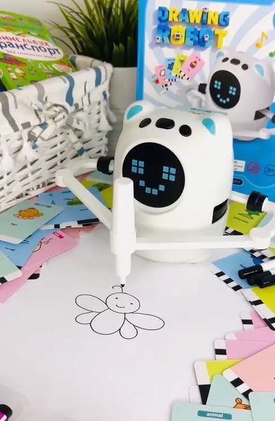 Робот-художник для дітей / Робот для малювання Drawing Robot / Навчальна іграшка для дітей Axm16222 фото