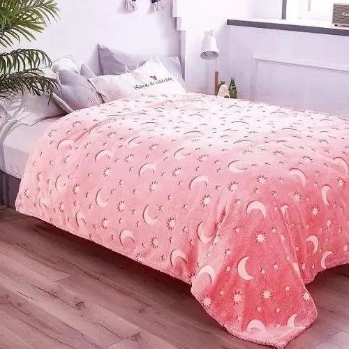 М'яка ковдра-плед зоряне небо 100х150 см Світиться в темряві Magic Blanket Рожеве MBP1005 фото