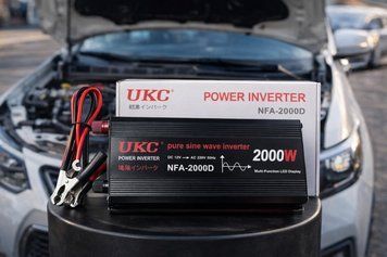Інвертор UKC NFA-2000D 2000 Вт (12 В &rarr; 220 В) &ndash; чистий синус, автомобільний перетворювач напруги sp9558 фото