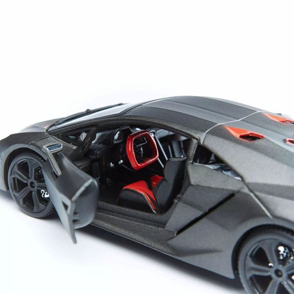 Автомодель Lamborghini Sesto Elemento Bburago 18-21061 масштаб 1:24 18-21061 фото