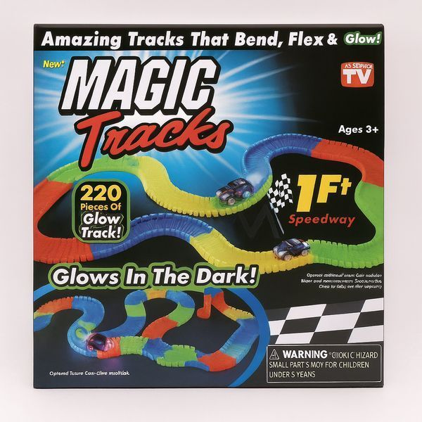 Дитячий перегоновий трек Magic Tracks 220 деталей, світиться в темряві, з машинкою з підсвіткою TRS220 фото