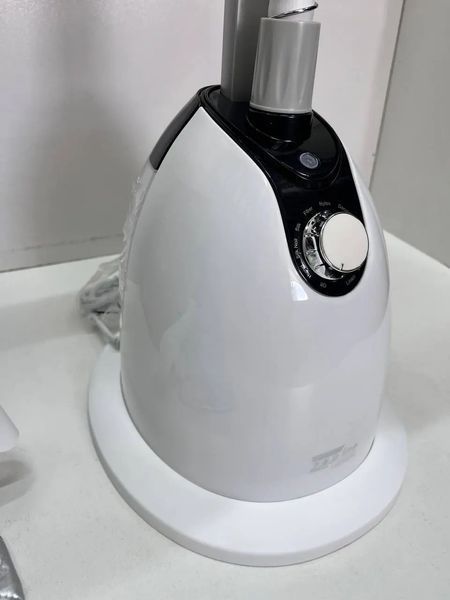 Білий Відпарювач вертикальний для одягу зі стійкою Zepline ZP-130 3000W ZP-130/3 фото