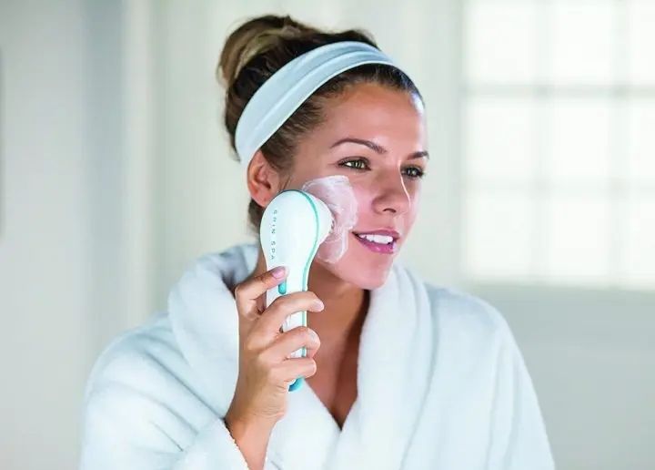Очищувальна масажна щітка для обличчя Spin Spa Brush Спін СПА jv7352564 фото