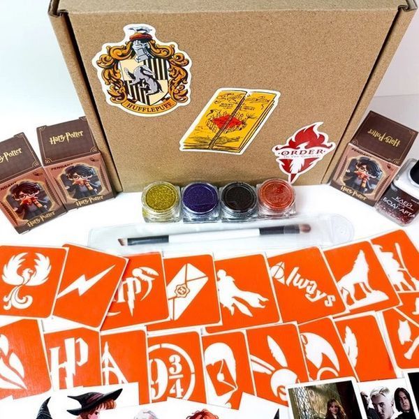 Подарунковий набір "Магічний подарунок від Гоґвортсу" gift-box-potter-3kids gift-box-potter-3kids фото