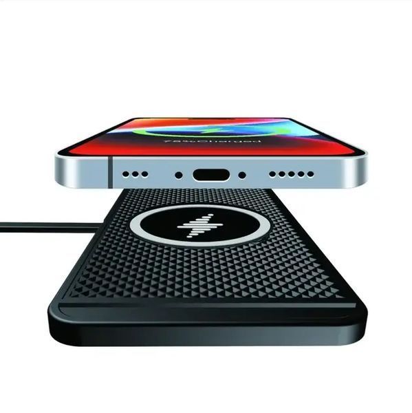 Силіконовий килимок в авто зі швидкою бездротовою зарядкою Car Wireless Pad C1 15W sp9479 фото