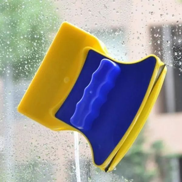Магнітна щітка для миття вікон із двох сторін Magnetic Double side Cleaner 40мм зі страхувальним шнуром жовто-синя 540TV175 фото