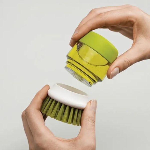 Щітка для миття посуду з дозатором для миючого засобу Soap Brush pr88403 фото
